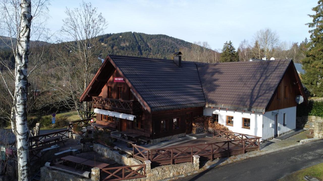 Penzion Avalanche Železná Ruda Exterior foto